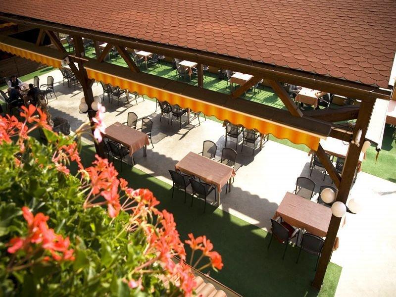 Hotel Coandi อาราด ภายนอก รูปภาพ