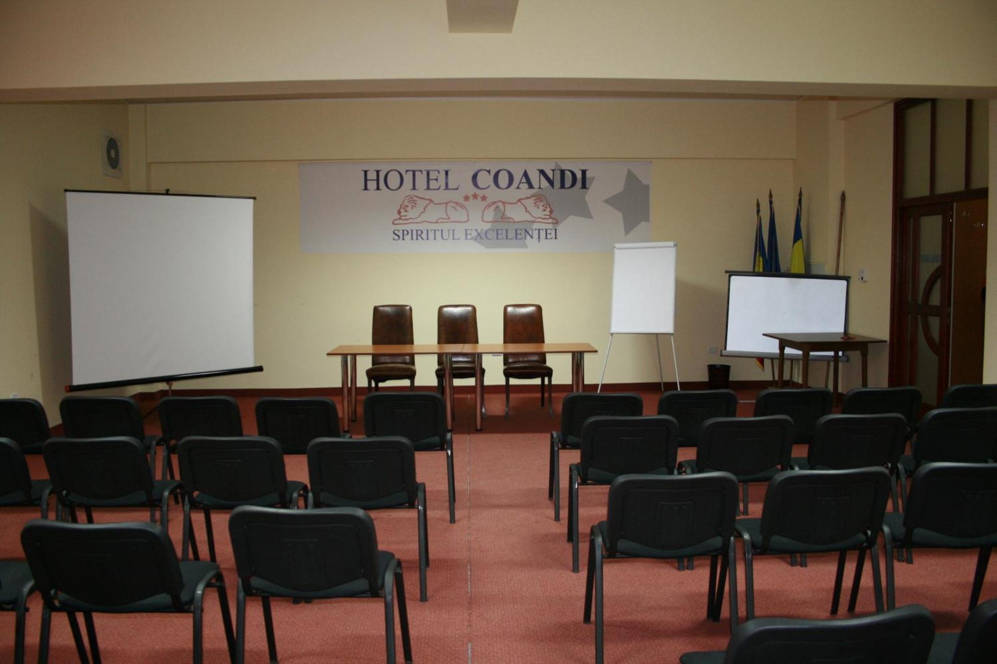Hotel Coandi อาราด ภายนอก รูปภาพ