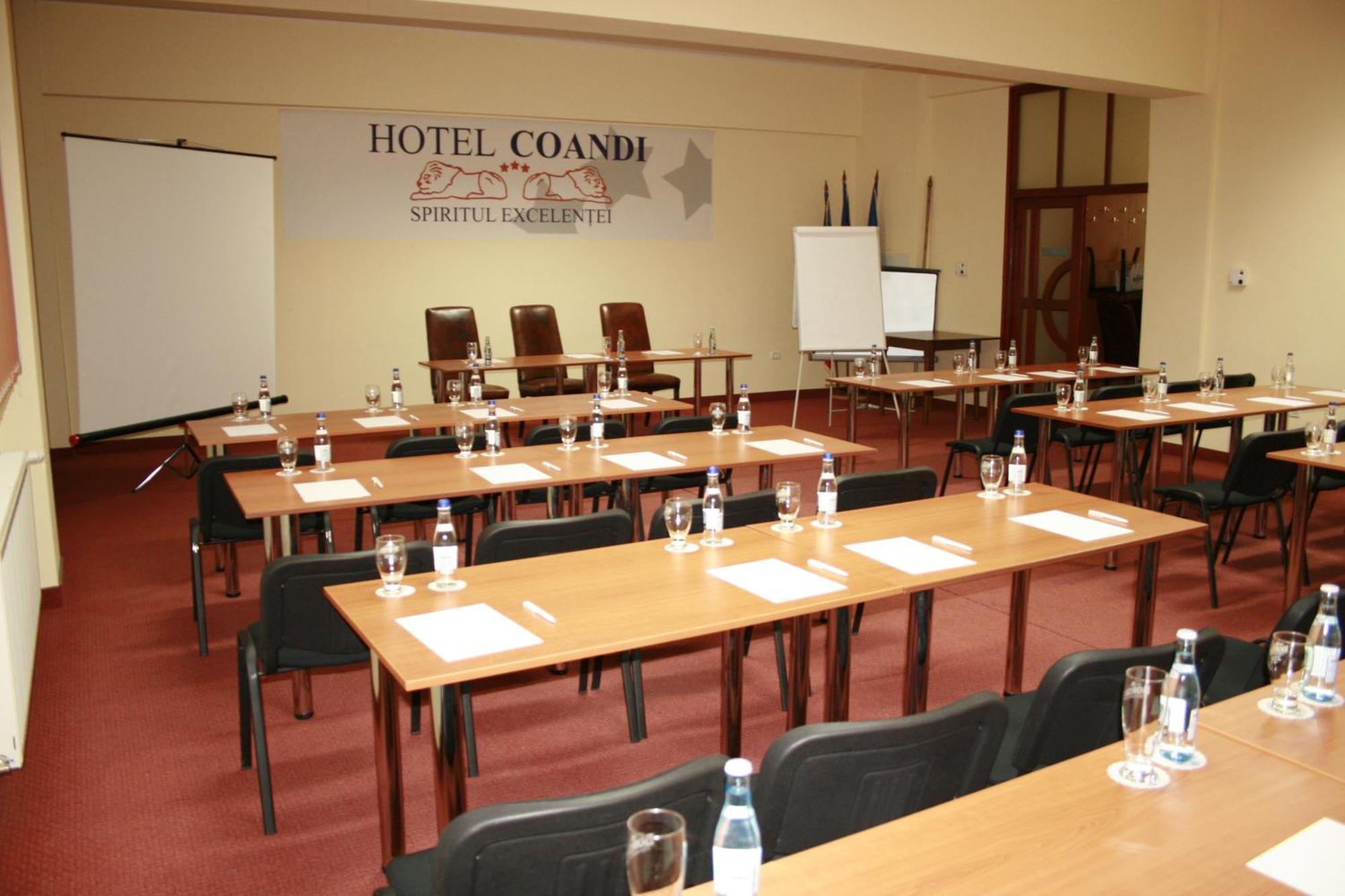 Hotel Coandi อาราด ภายนอก รูปภาพ